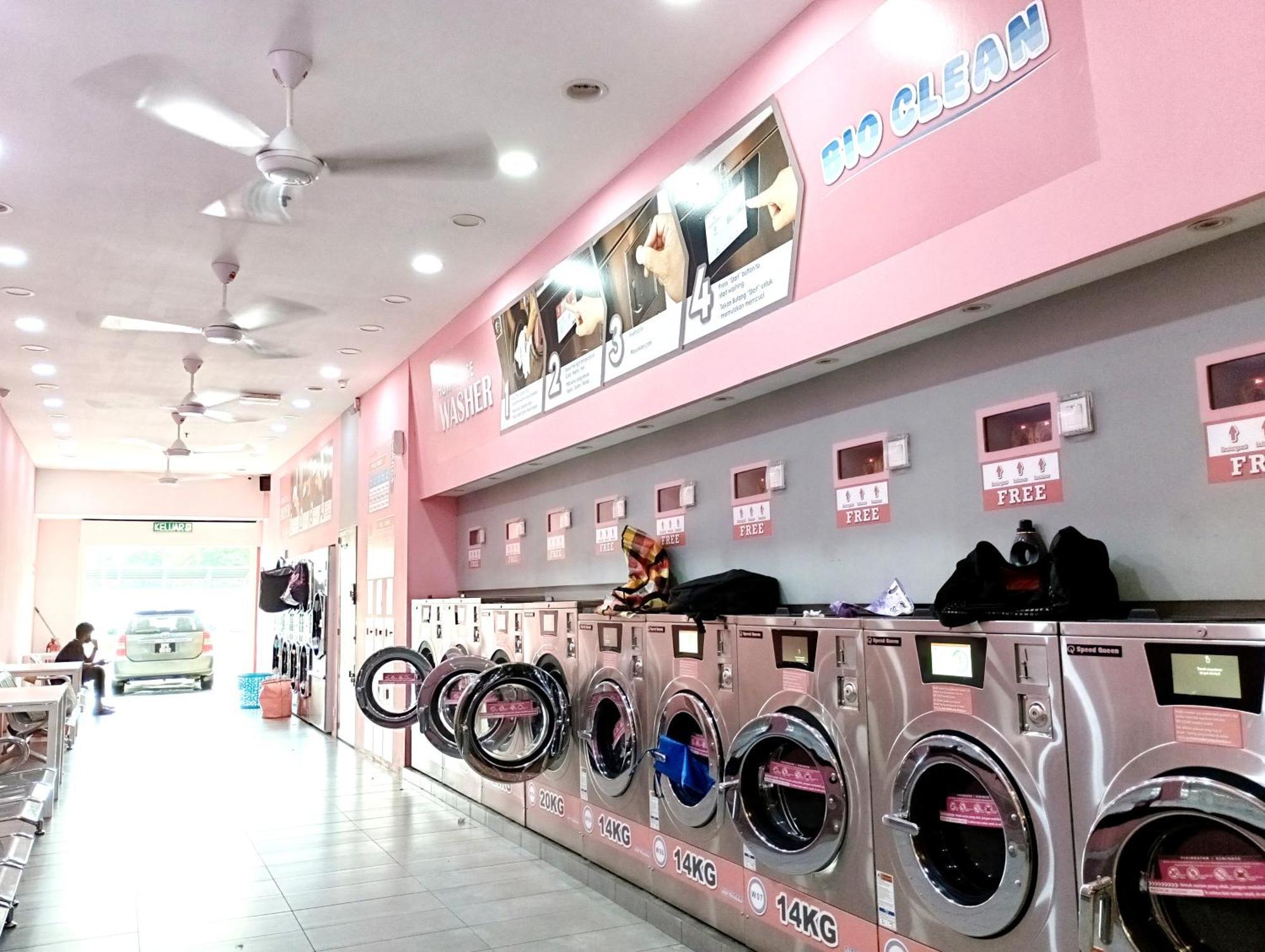 Azfa Duplex Suite At De Centrum Putrajaya Bangi Free Wifi Kajang Zewnętrze zdjęcie